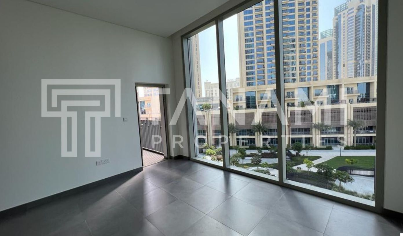 3 Bedrooms  of 2086 Sq Ft Townhouse for Sale in AED 4650000 at Dubai Creek Harbour Dubai